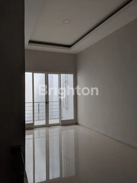 image RUMAH PLOSO TIMUR KONDISI BAGUS (6)