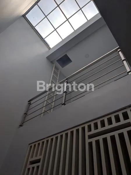 image RUMAH PLOSO TIMUR KONDISI BAGUS (7)