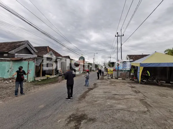 image  TANAH NOL JALAN RAYA PANDUGO COCOK SEGALA USAHA. DEPAN TAMAN FASILITAS PEMKOT SURABAYA (1)