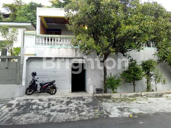 RUMAH DI WOLOGITO KEMBANGARUM SEMARANG