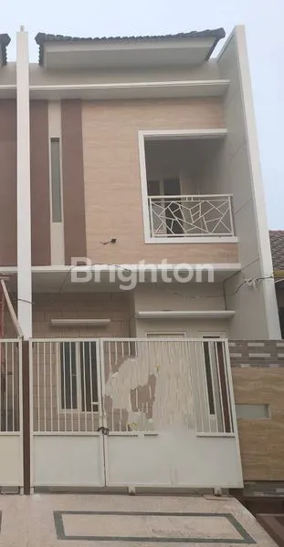 image RUMAH BARU GRES MINIMALIS PANDUGO (1)