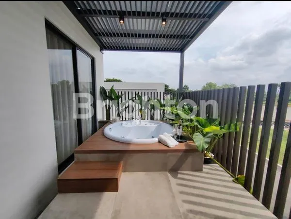 image RUMAH MEWAH HERON @ SPRING SUMMARECON SERPONG (3)