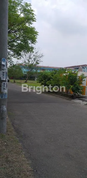 image TANAH KAVLING TENGAH KOTA PINGGIR JL COCOK UNTUK RUMAH TINGGAL ATAU TEMPAT USAHA (1)