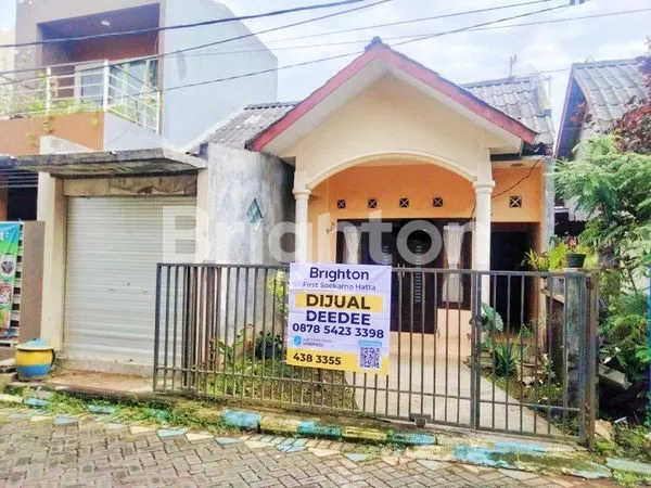 image RUMAH + TOKO LOKASI STRATEGIS RAMAI DI MONDOROKO HARGA NEGO  (1)
