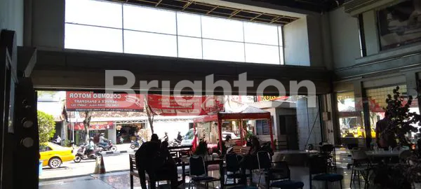 SHOWROOM KOTA DEKAT MALIOBORO