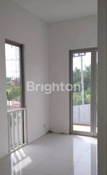 image RUMAH GREENLAND MENGANTI CLUSTER GARBERA (3)