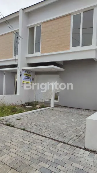 RUMAH BARU GRESS DISEWAKAN