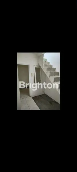 image RUMAH 1.5 LANTAI BUKIT PALMA SURABAYA (3)