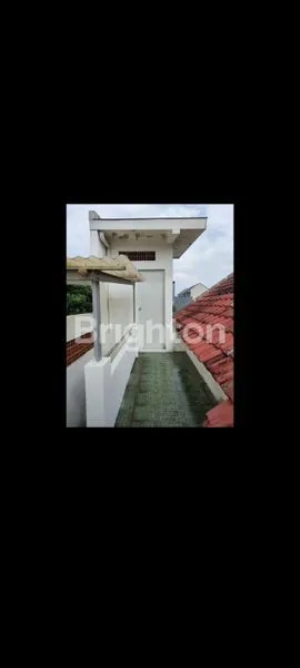 image RUMAH 1.5 LANTAI BUKIT PALMA SURABAYA (4)