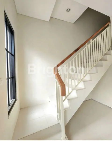 image RUMAH BARU GRES BARUK KEDUNG ASEM RUNGKUT MERR (6)