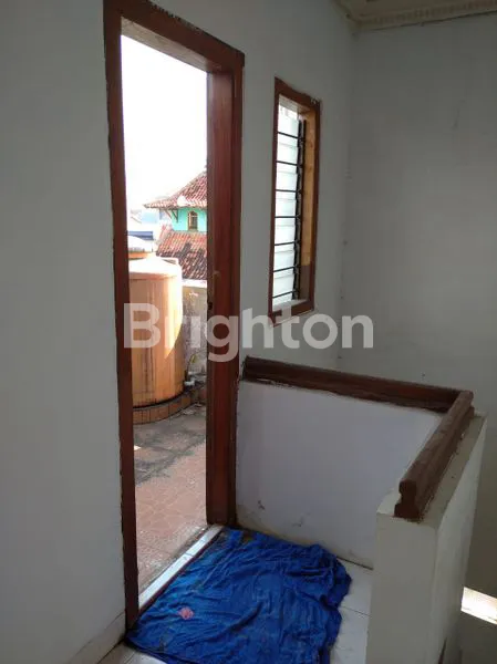 image RUKO TENGAH KOTA SIAP PAKAI LOKASI STRATEGIS SEMARANG TENGAH (5)