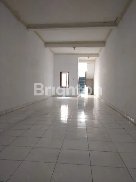 image RUKO TENGAH KOTA SIAP PAKAI LOKASI STRATEGIS SEMARANG TENGAH (4)