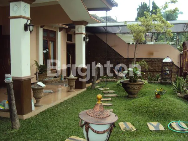 image TURUN HARGA...DARI 5M..RUMAH 2 LANTAI  EXCLUSIVE DI DIENG MALANG (3)