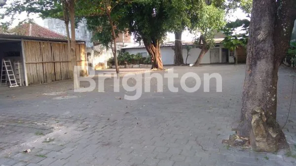 image TANAH SIAP USAHA. PUSAT KOTA AREA CAFE DAN WISATAWAN. SELANGKAH ALUN ALUN KIDUL KERATON MALIOBORO YOGYAKARTA. (4)