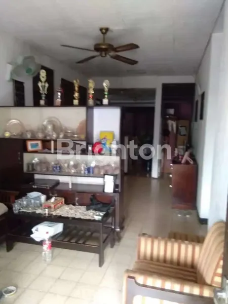 image RUMAH DARMO BARU BARAT III SURABAYA (2)