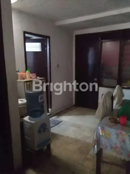 image RUMAH DARMO BARU BARAT III SURABAYA (3)