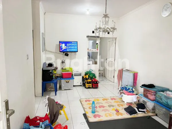 image RUMAH SIAP HUNI COCOK UNTUK KELUARGA KECIL LOKASI DI DALAM CLUSTER ARCAMANIK BANDUNG (4)