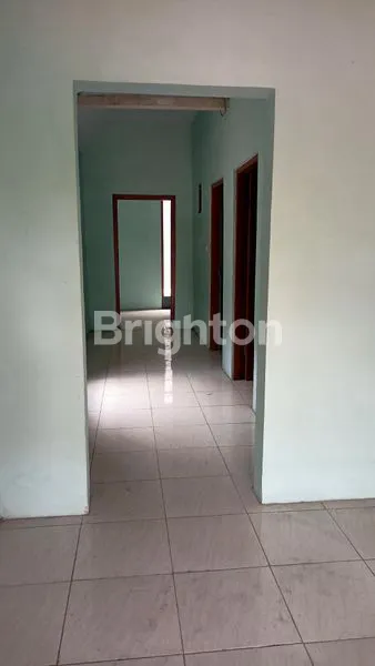 image RUMAH SECONDARY BARU SELESAI RENOVASI DI 0 JALAN CANGKIR, DRIYOREJO (8)