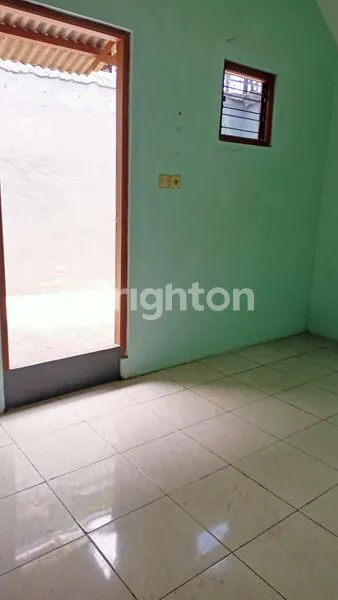 image RUMAH SECONDARY BARU SELESAI RENOVASI DI 0 JALAN CANGKIR, DRIYOREJO (4)