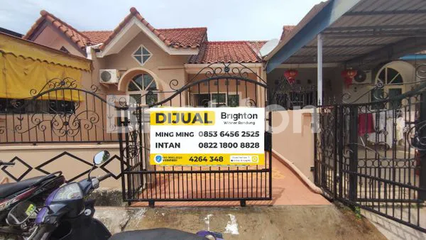 image RUMAH STRATEGIS DI TAMAN KOTAMAS (8)