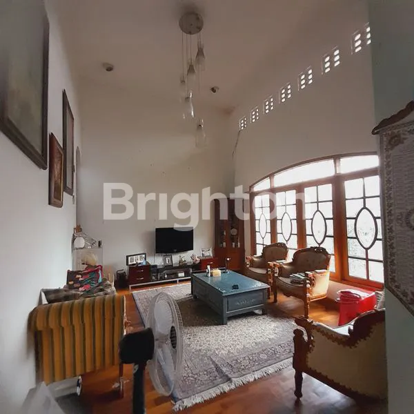 image RUMAH CANTIK NYAMAN 2 LANTAI LOKASI STRATEGIS HARGA MURAH\U203C\UFE0F (2)