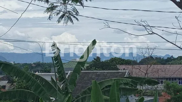 image 2 RUMAH CANTIK, HARGA HITUNG 1 RUMAH SANGAT NYAMAN UDARA FRESH JAUH DARI POLUSI (7)