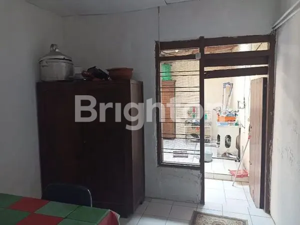 image RUMAH RUNGKUT NYAMAN LOKASI STRATEGIS DEKAT YAKAYA MERR (4)