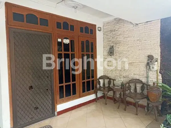 image RUMAH RUNGKUT NYAMAN LOKASI STRATEGIS DEKAT YAKAYA MERR (6)