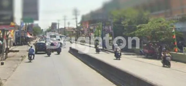 image MRANGGEN DIJUAL RUKO SIAP PAKAI STRATEGIS DEPAN PASAR JALAN RAYA DEMAK (8)