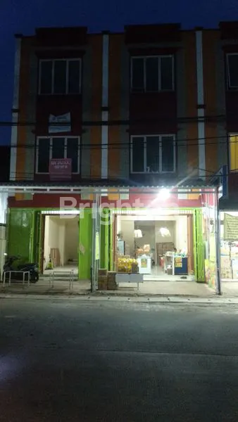 image RUKO 3 LANTAI STRATEGIS SIAP UNTUK USAHA DI DEKAT PASAR MALABAR - KARAWACI -TANGERANG (2)