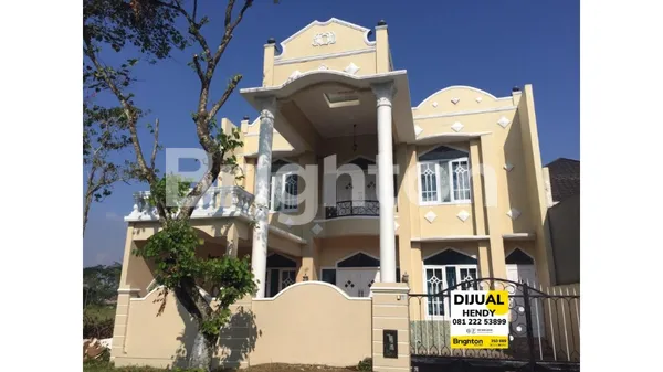 image RUMAH 2 LANTAI DI TELAGA GOLF ARAYA MALANG (1)