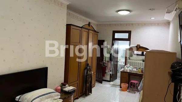 image RUMAH GRAHA FAMILI 2 LANTAI HADAP TIMUIR (4)