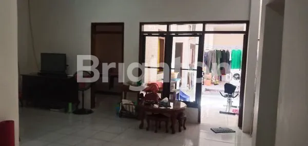 image RUMAH KOS DEKAT DEKAT PAKUWON CITY MULYOSARI SUTOREJO KERTAJAYA  DHARMAHUSADA KENJERAN MERR KEPUTIH ITS UNAIR WIDYA MANDALA WM GALAXY MALL (5)