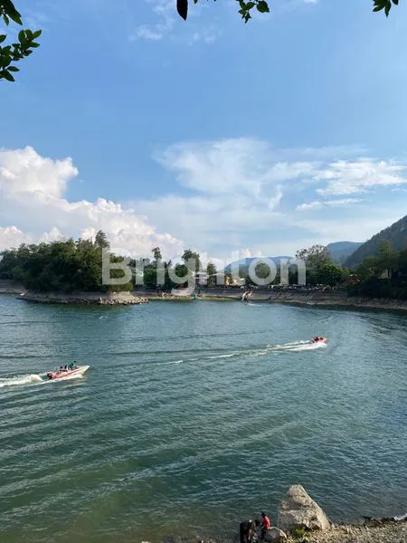 image VILLA DI SARANGAN MAGETAN  (4)