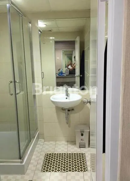 image APARTEMEN UC BERKELEY  (3)