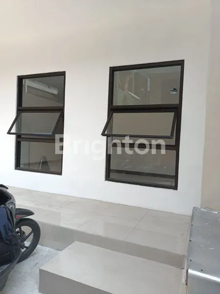 image RUMAH KOST DI JL TAWAKAL JAKARTA BARAT BELAKANG TRISAKTI (4)