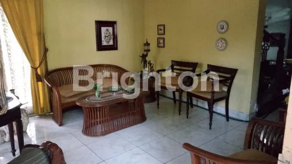 image RUMAH 2 LANTAI  JATIWARINGIN ASRI JAKARTA TIMUR (2)