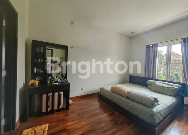 image RUMAH DI LIPPO KARAWACI BARAT TANGERANG (6)