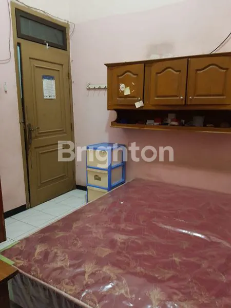 image RUMAH 2 LT FURNISHED DI JL WISMA MEDOKAN UTARA SURABAYA DEKAT MERR DAN PLAN OERR (3)
