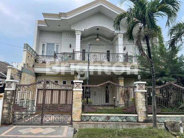 image RUMAH 3 LANTAI DI BABATAN MUKTI (1)