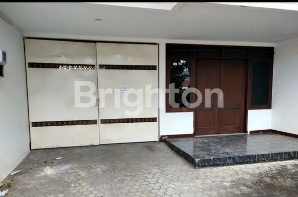 image RUMAH DHARMAHUSADA UTARA (1)