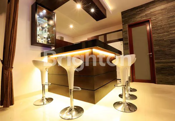 image FULL FURNISHED VILLA IN KETEWEL WITH OCEAN VIEW (4)