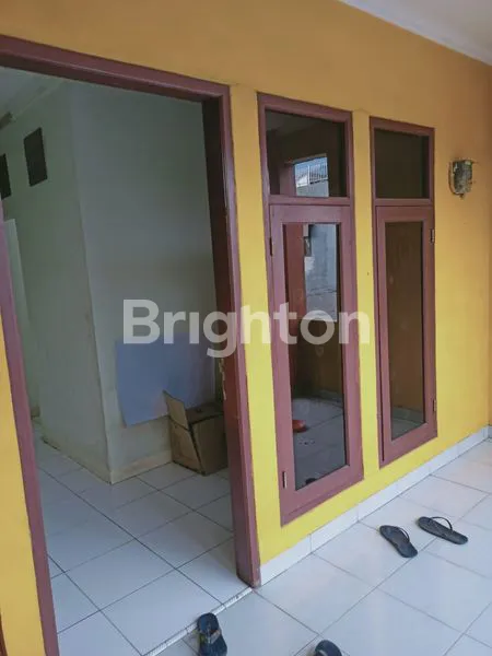 image RUMAH  2 LANTAI KONTRAKAN DAN KOST² AN DI KAYU RINGIN BEKASI (1)