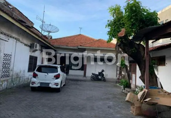 image RUMAH PESAPEN LOKASI STRATEGIS (4)