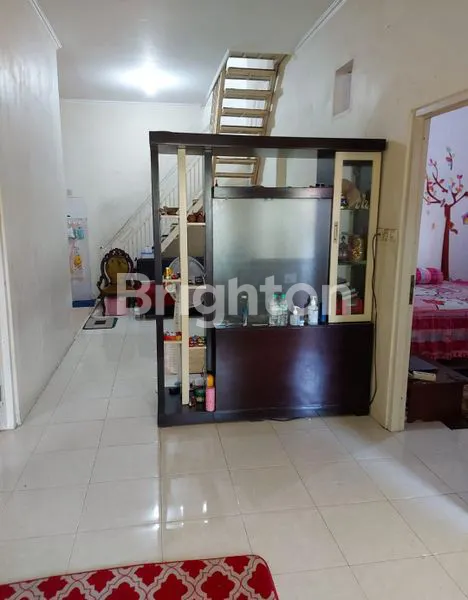 image RUMAH 2 LANTAI  SELANGKAH DENGAN TOL SIDOARJO (1)