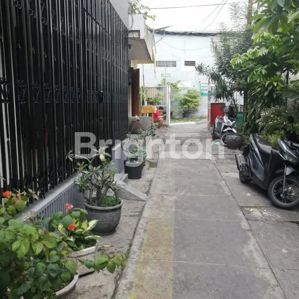 image GENTENG KULON RUMAH PUSAT KOTA (4)