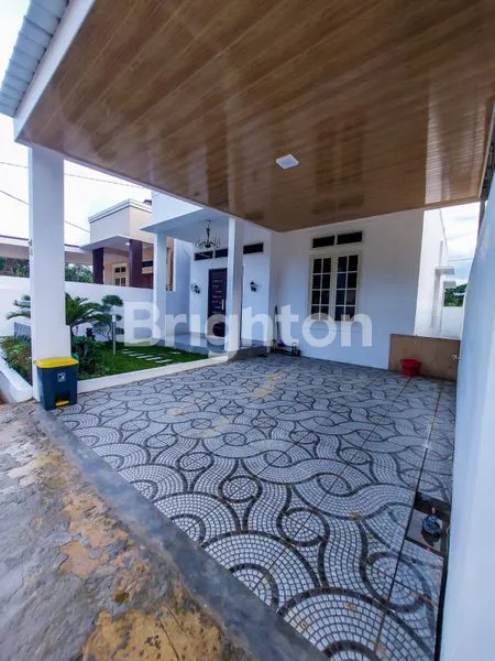 image RUMAH MODERN 2 MENIT DARI STT MIGAS KM 8 BALIKPAPAN (7)