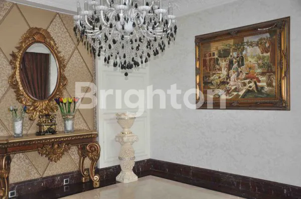 image RUMAH MURAH DI TAMAN CILANDAK, JAKARTA SELATAN (2)