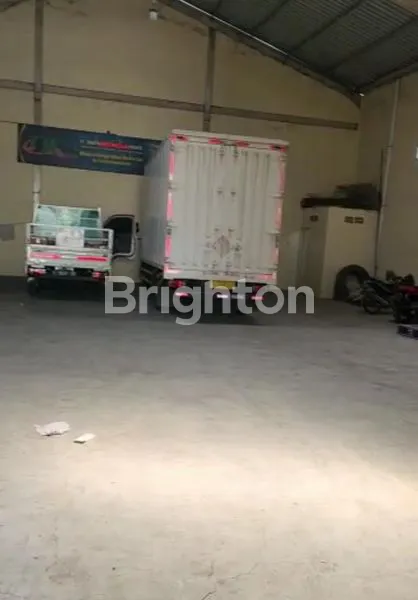 image GUDANG SIAP PAKAI LUAS, DI JL JATI SELATAN (2)