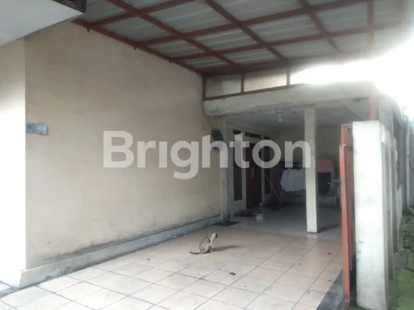 image RUMAH DI PINGGIR JALAN COCOK UNTUK BUKA USAHA (2)